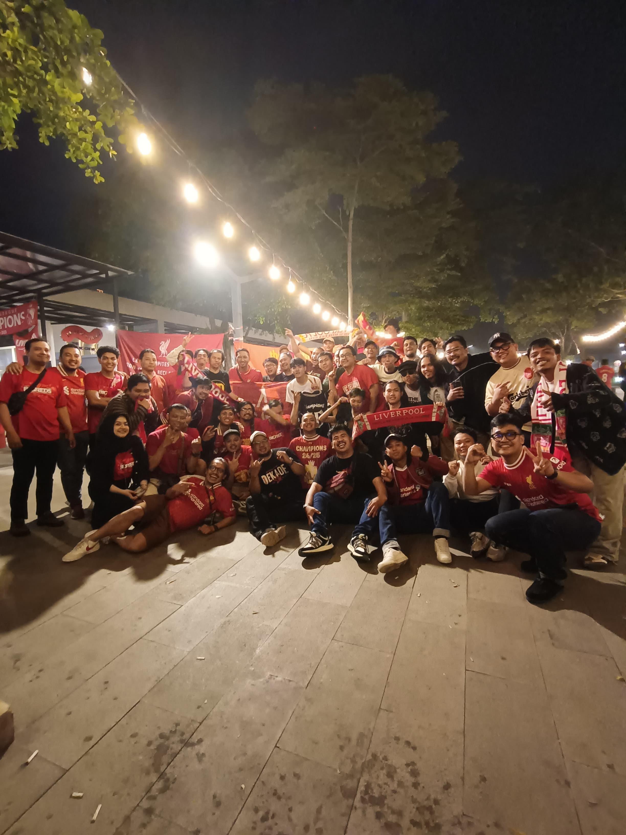 	Nobar Last Match Bareng Bigreds IOLSC2